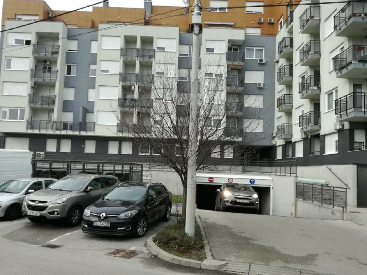 Apartman Ella Zagreb Exterior foto